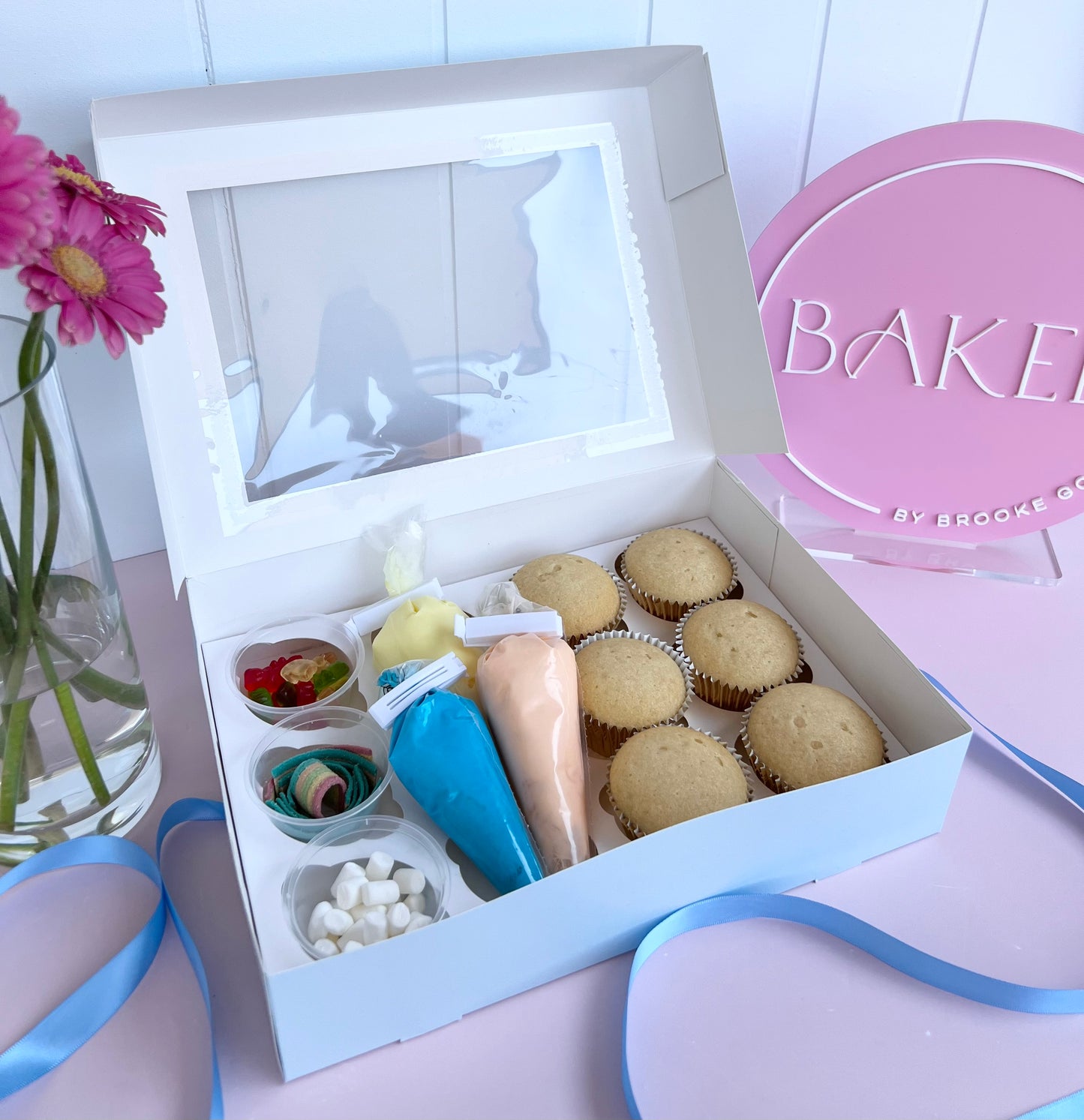 DIY Cupcake Decorating Kits *Pick up 25/09 between 9 - 11am strictly*